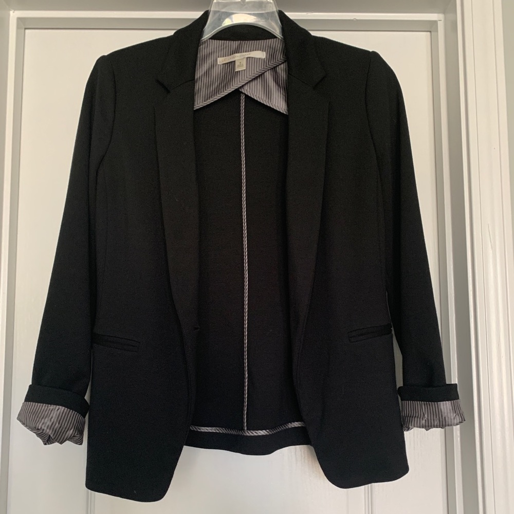 Lauren Conrad black blazer